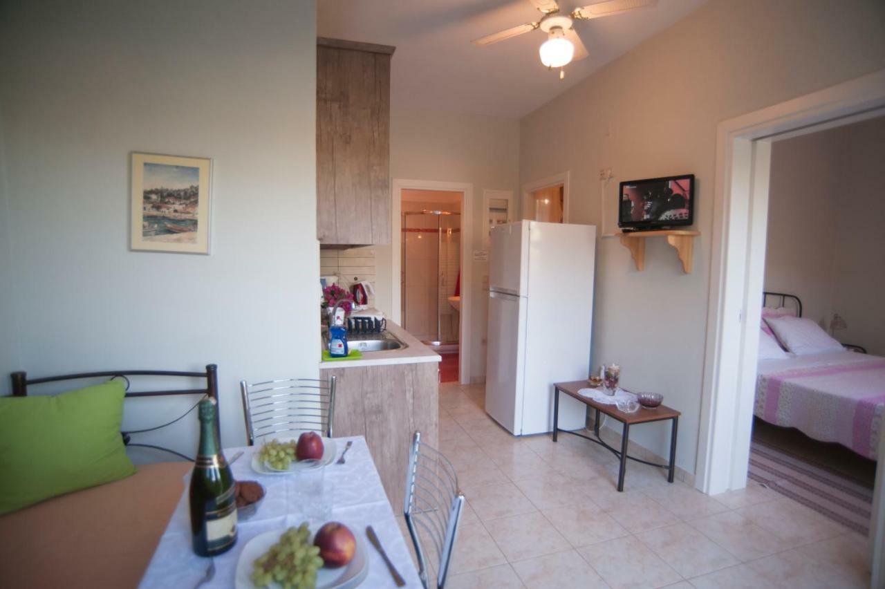 Vila Deep Blue-Apartment Selana Sea View Áyios Nikítas Eksteriør bilde